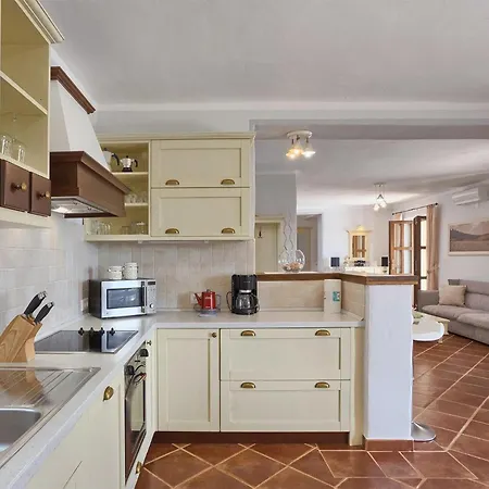 Tatil Evi 2 Bedroom Cozy In *