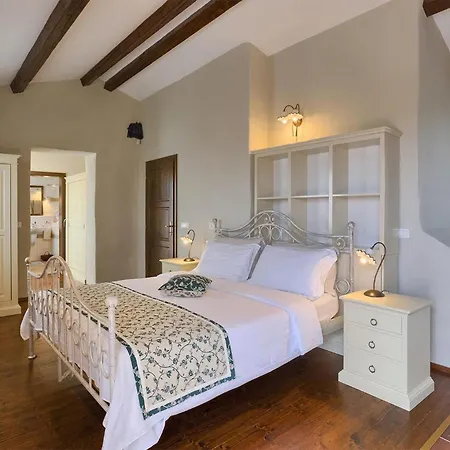 2 Bedroom Cozy In Casa de Férias *